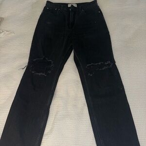 Abercrombie Ultra High Rise Ankle Straight Knee Distressed Jeans